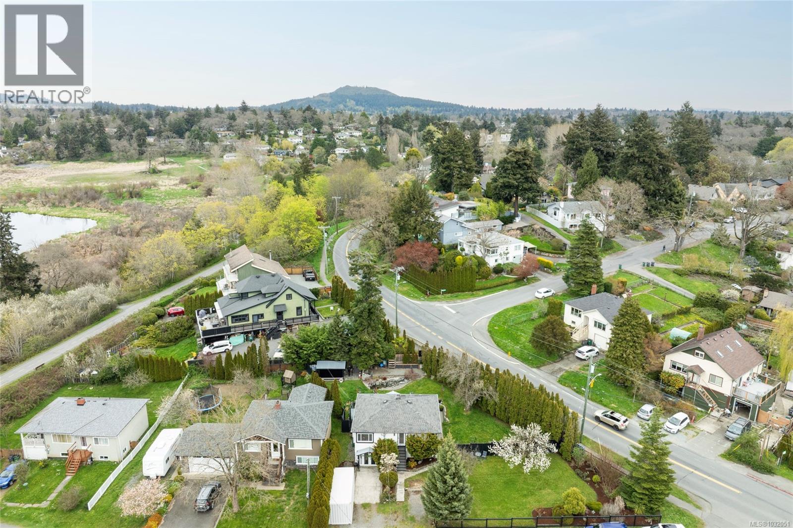 870 Pendene Pl, Saanich, British Columbia  V8X 3A1 - Photo 31 - 1032051