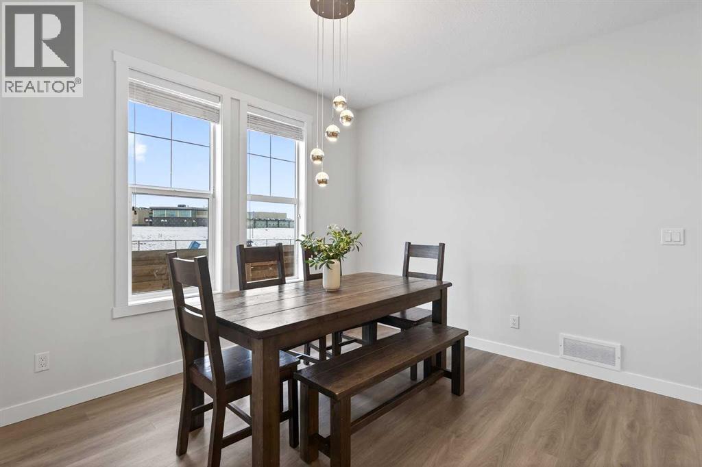 401 South Point Glen Sw, Airdrie, Alberta  T4B 4L1 - Photo 13 - A2297349