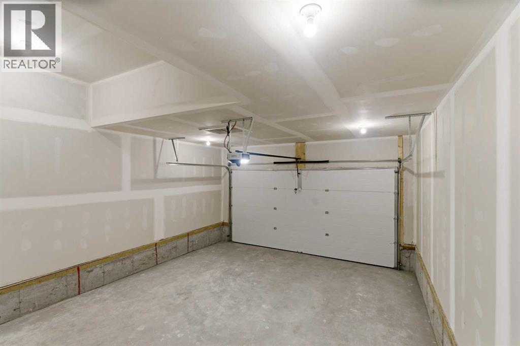 358 Corner Glen Way Ne, Calgary, Alberta  T3N 2P1 - Photo 25 - A2299832