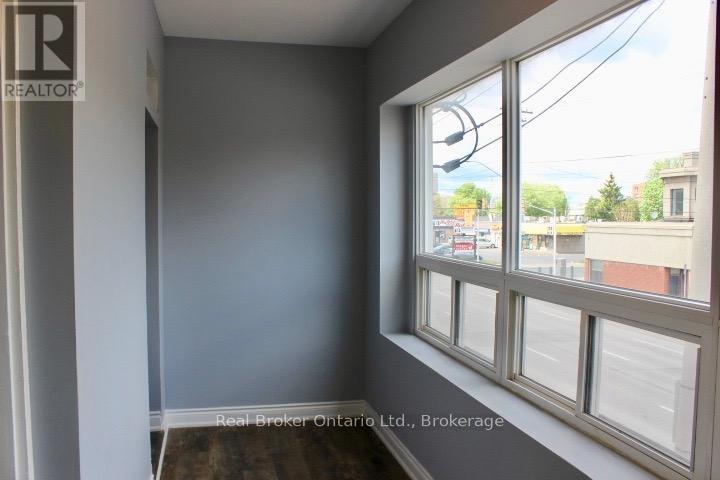 2 - 590 Main Street E, Hamilton, Ontario  L8M 1J6 - Photo 9 - X12950392