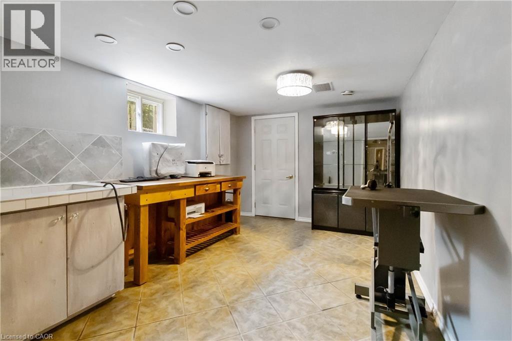 6 Equestrian Court, Brantford, Ontario  N3P 1H1 - Photo 24 - 40821369