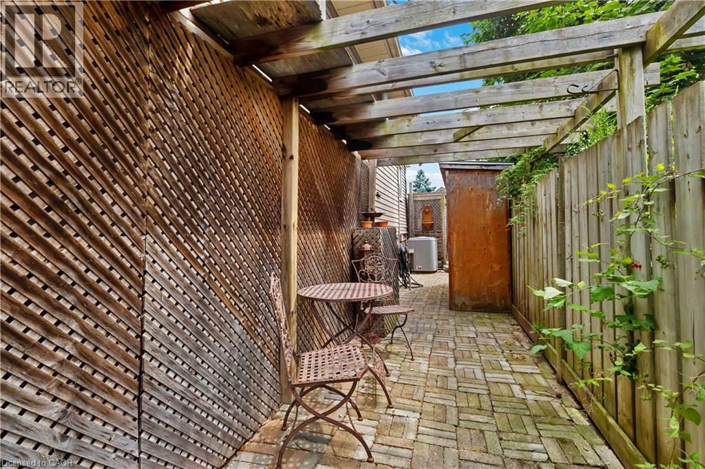 6 Equestrian Court, Brantford, Ontario  N3P 1H1 - Photo 26 - 40821369