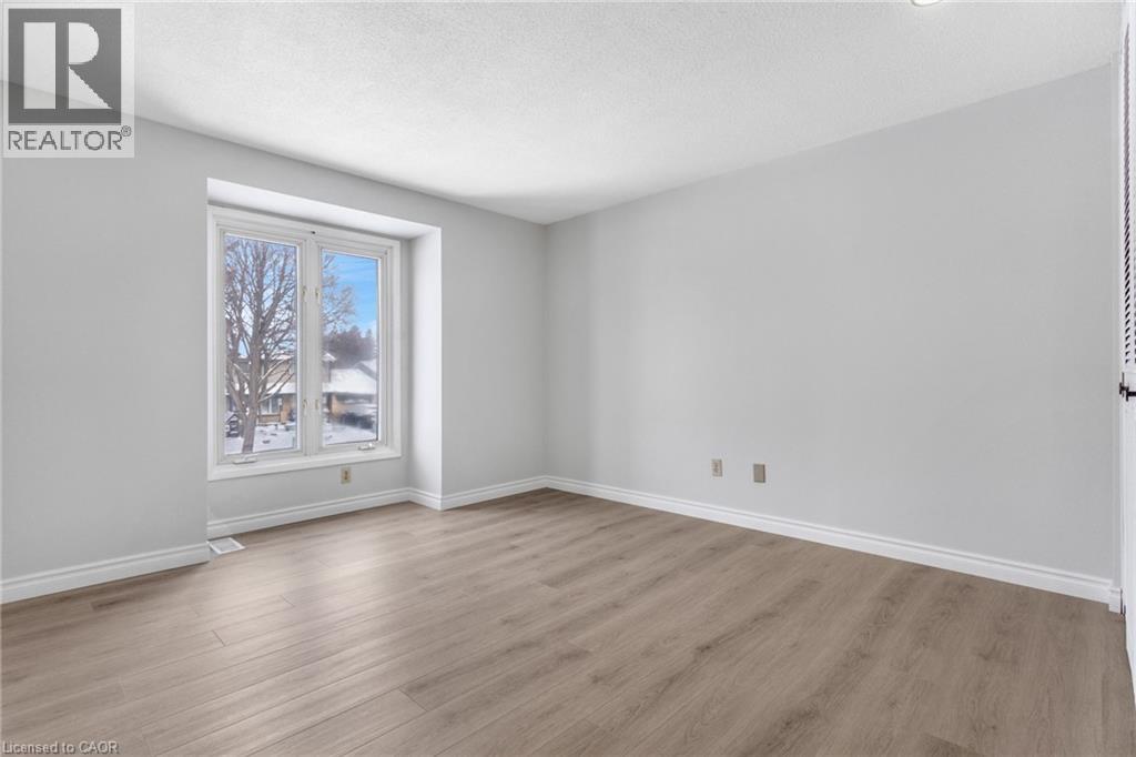 111 Manor Drive, Kitchener, Ontario  N2A 2T9 - Photo 36 - 40821945