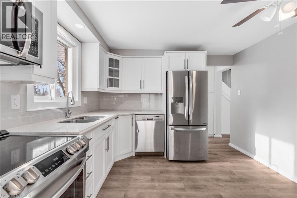 111 Manor Drive, Kitchener, Ontario  N2A 2T9 - Photo 14 - 40821945