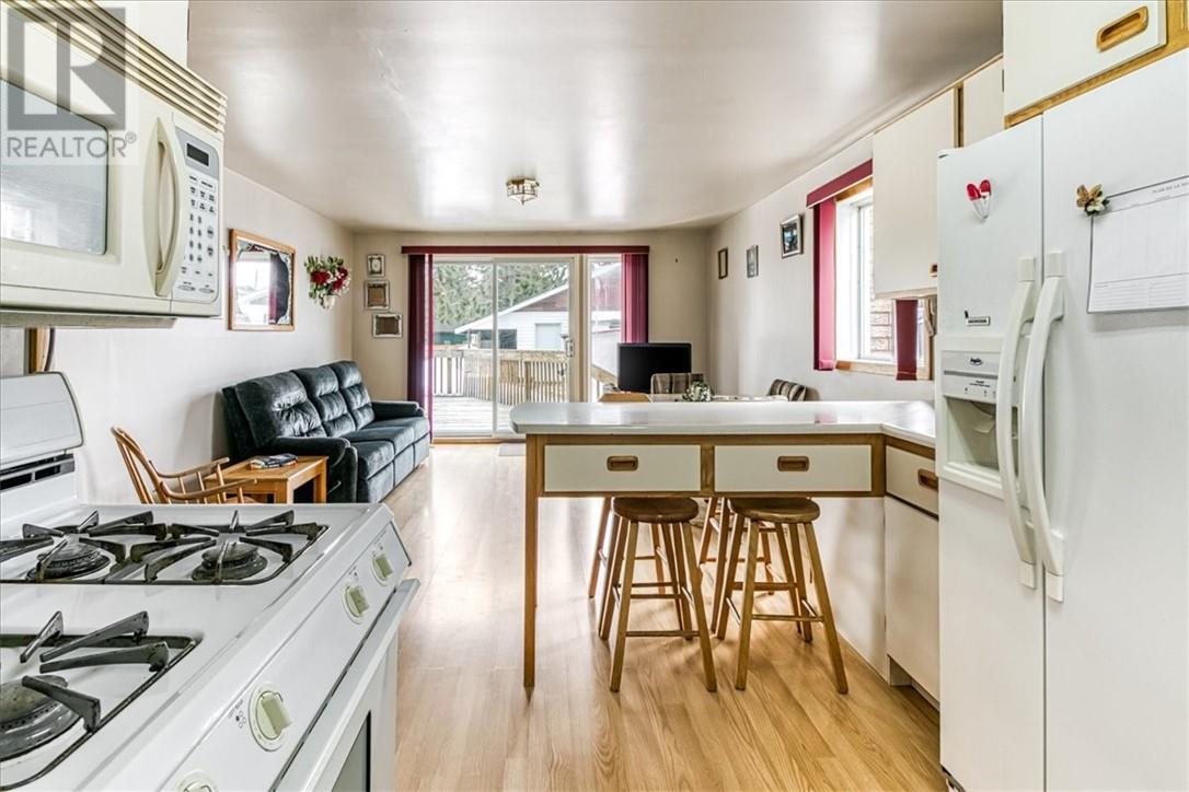 29 Arlington Drive E, Dowling, Ontario  P0M 1R0 - Photo 11 - 2127189