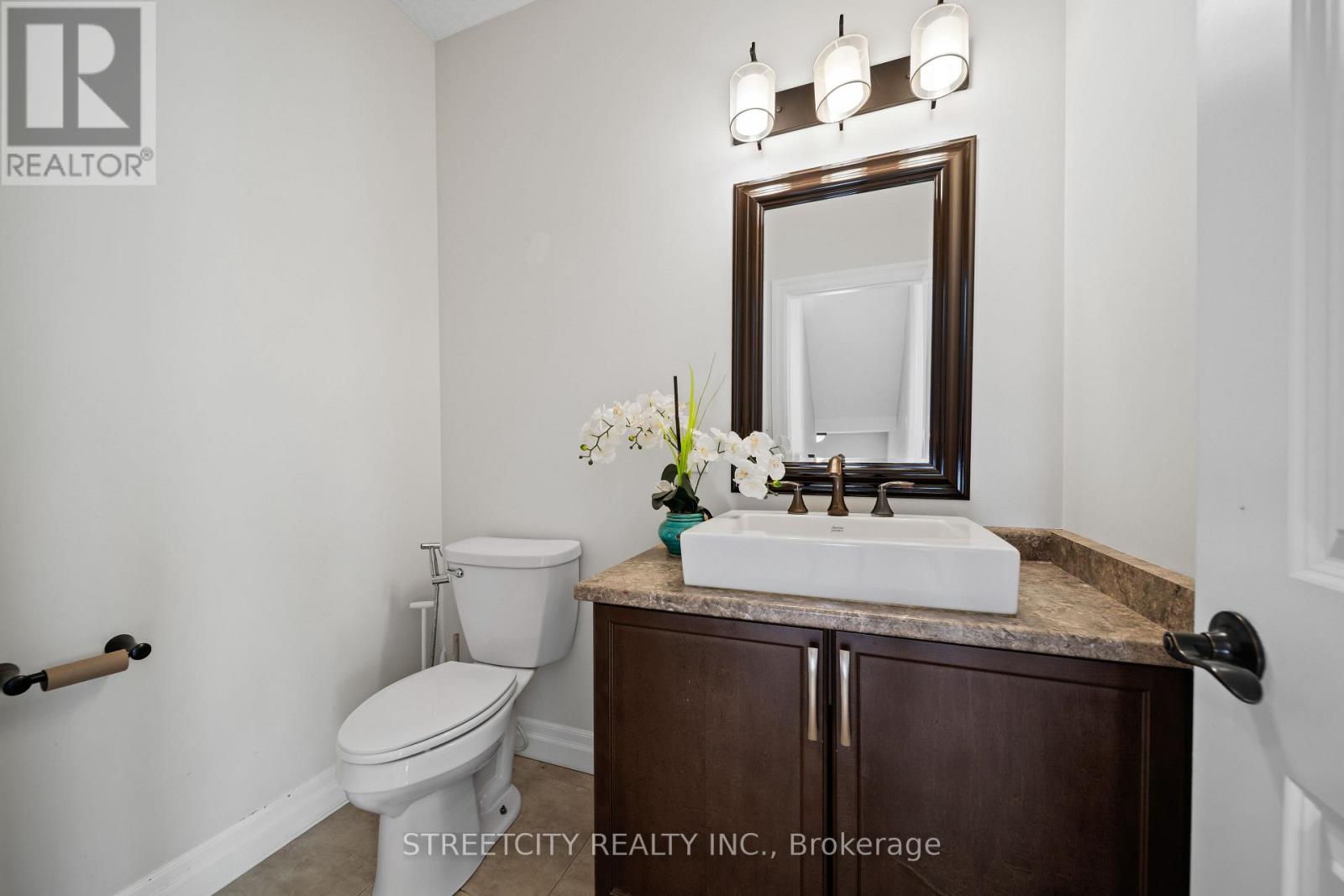 6540 Upper Canada Cross, London South, Ontario  N6P 0B9 - Photo 18 - X13013434