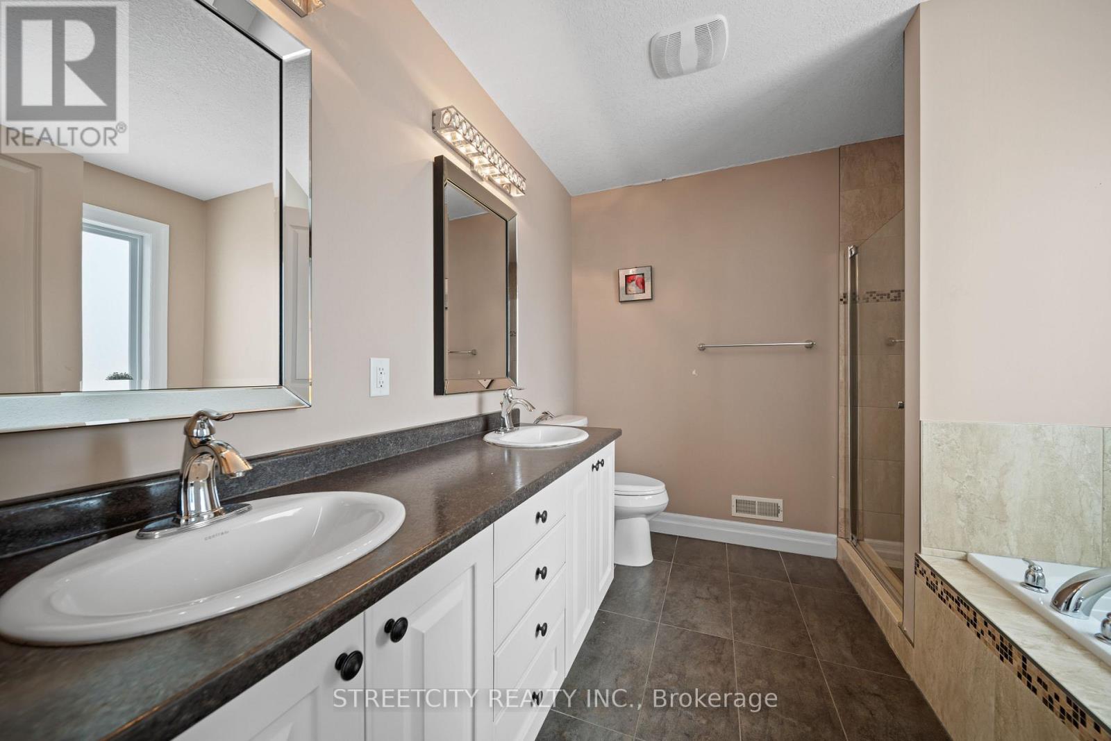 6540 Upper Canada Cross, London South, Ontario  N6P 0B9 - Photo 23 - X13013434