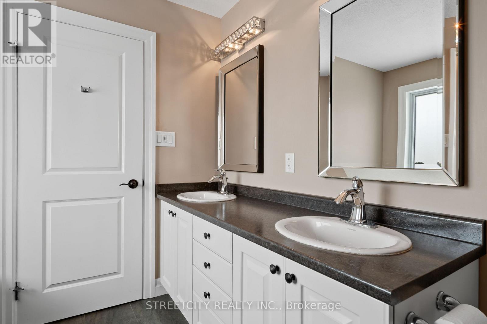 6540 Upper Canada Cross, London South, Ontario  N6P 0B9 - Photo 24 - X13013434