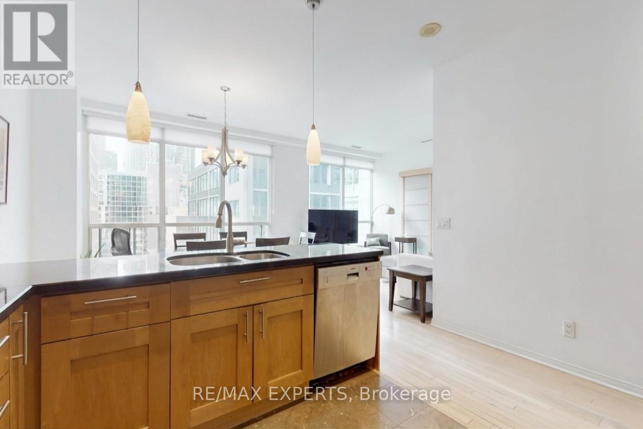 1005 - 7 King Street E, Toronto, Ontario  M5C 3C5 - Photo 11 - C13013540