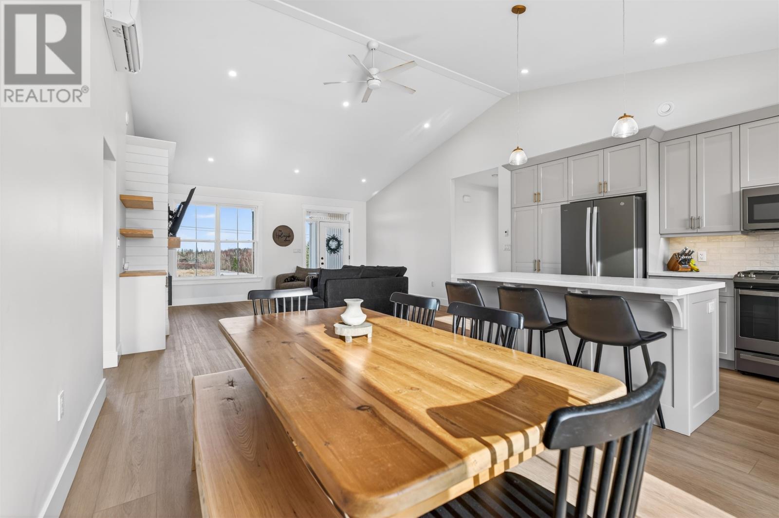 329 Macinnis Road, Winsloe North, Prince Edward Island  C1E 0R2 - Photo 18 - 202607823