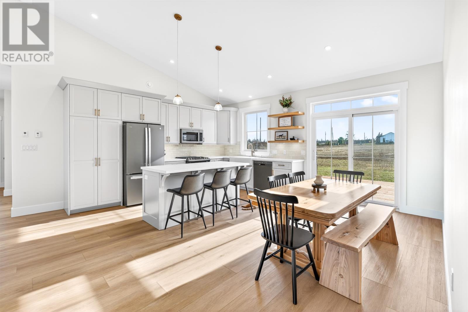 329 Macinnis Road, Winsloe North, Prince Edward Island  C1E 0R2 - Photo 15 - 202607823