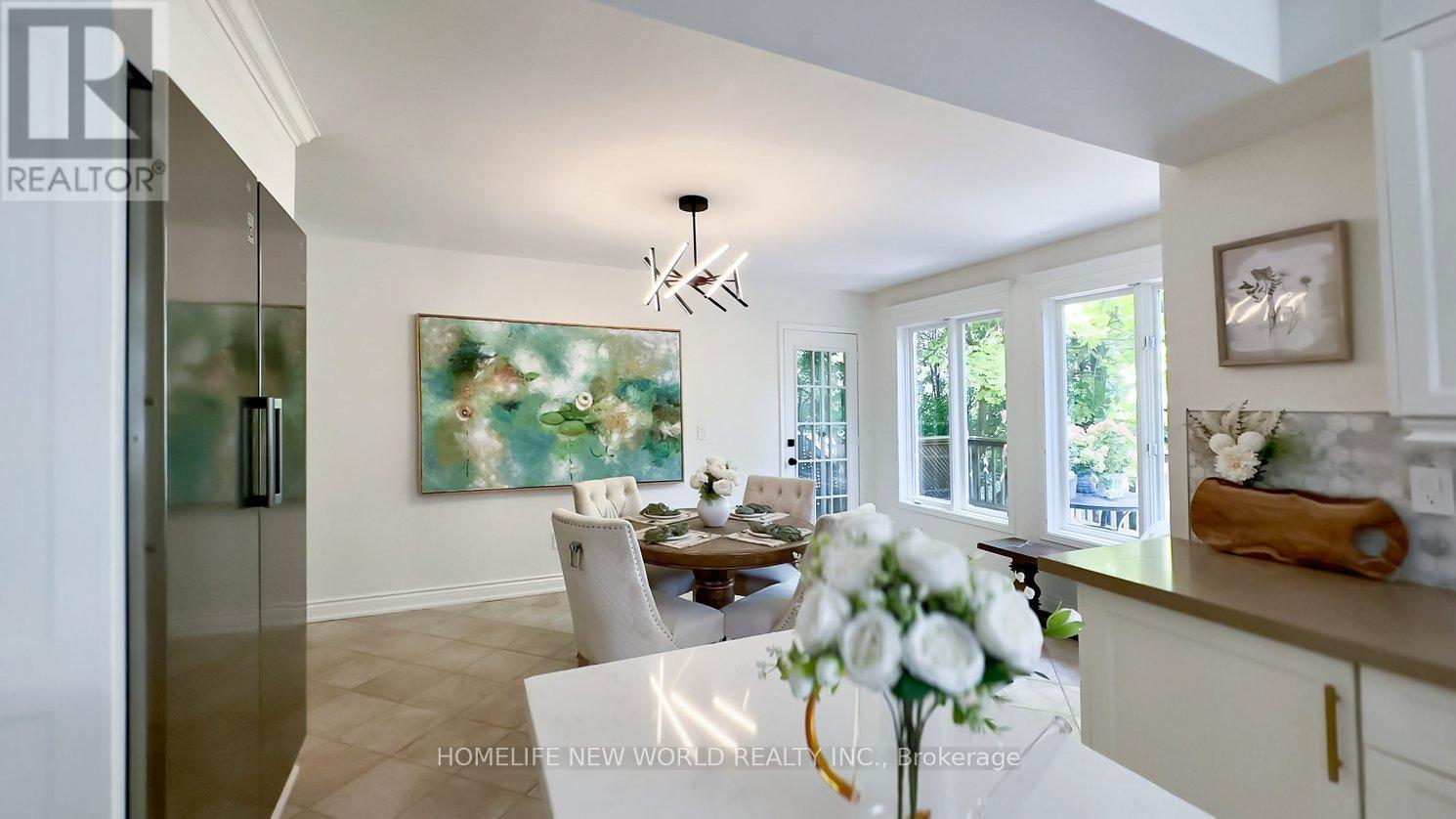 35 Chipperfield Crescent, Whitby, Ontario  L1R 1P1 - Photo 9 - E13013502