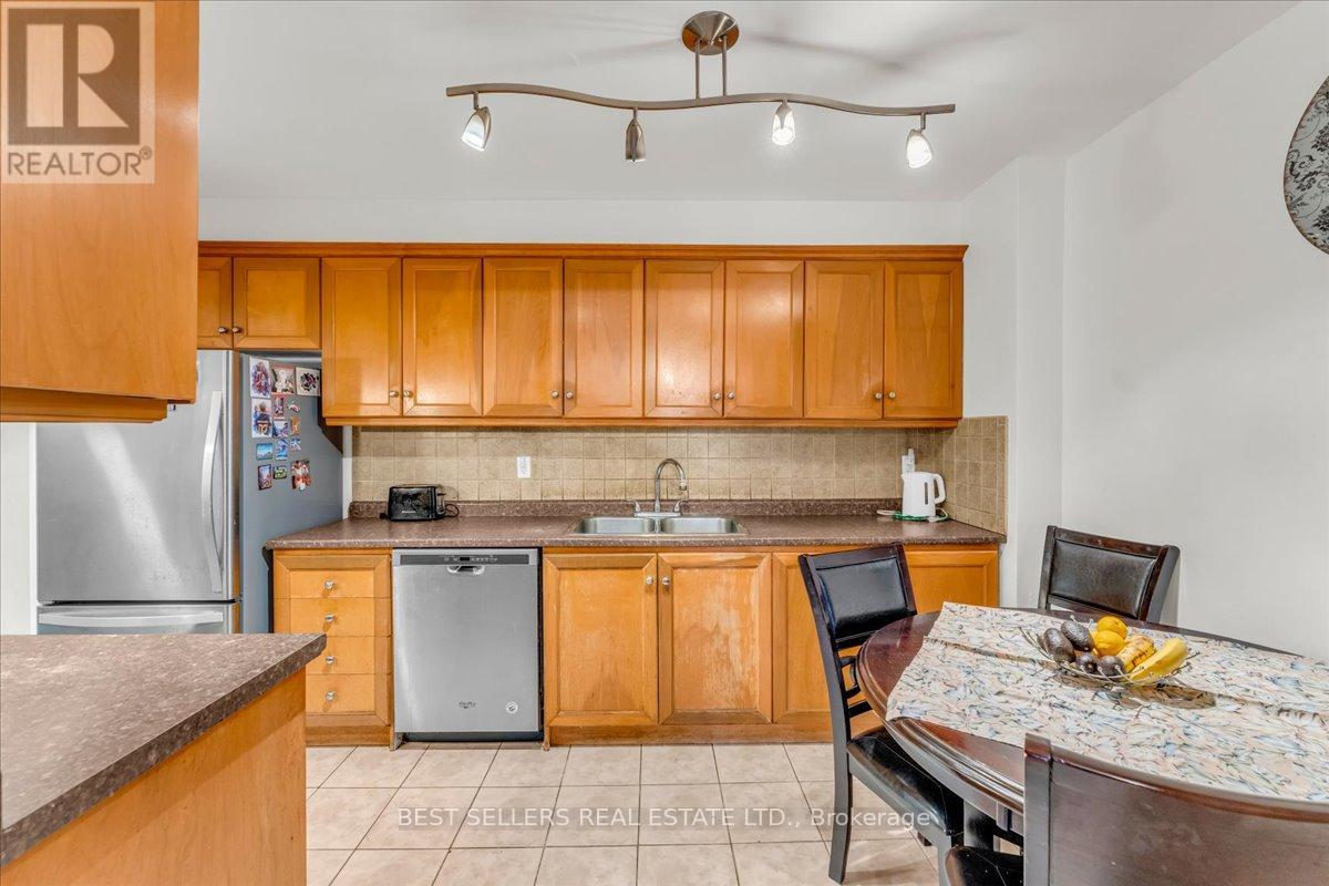 208 - 627 The West Mall, Toronto, Ontario  M9C 4X5 - Photo 13 - W12836406