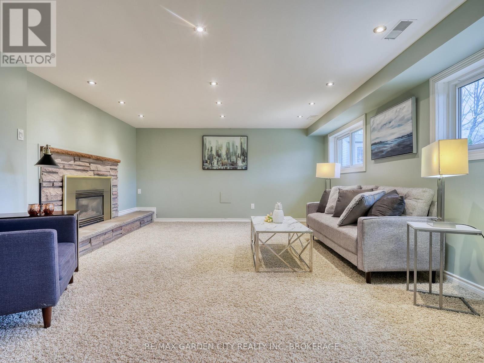 15 Black Friars Road, St. Catharines, Ontario  L2N 2M8 - Photo 29 - X13013400