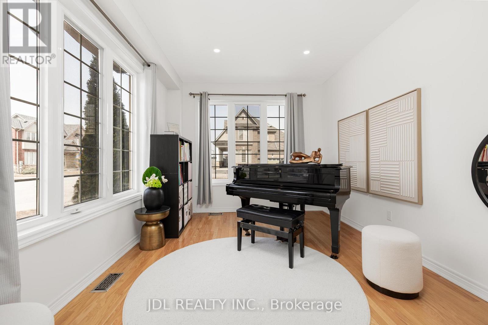 3 MANSARD DRIVE, richmond hill (jefferson), Ontario