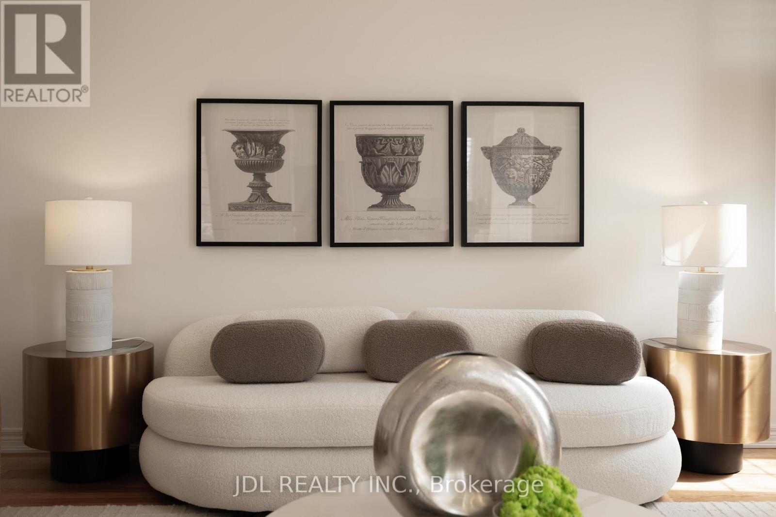 3 Mansard Drive, Richmond Hill, Ontario  L4E 0L8 - Photo 37 - N13013406