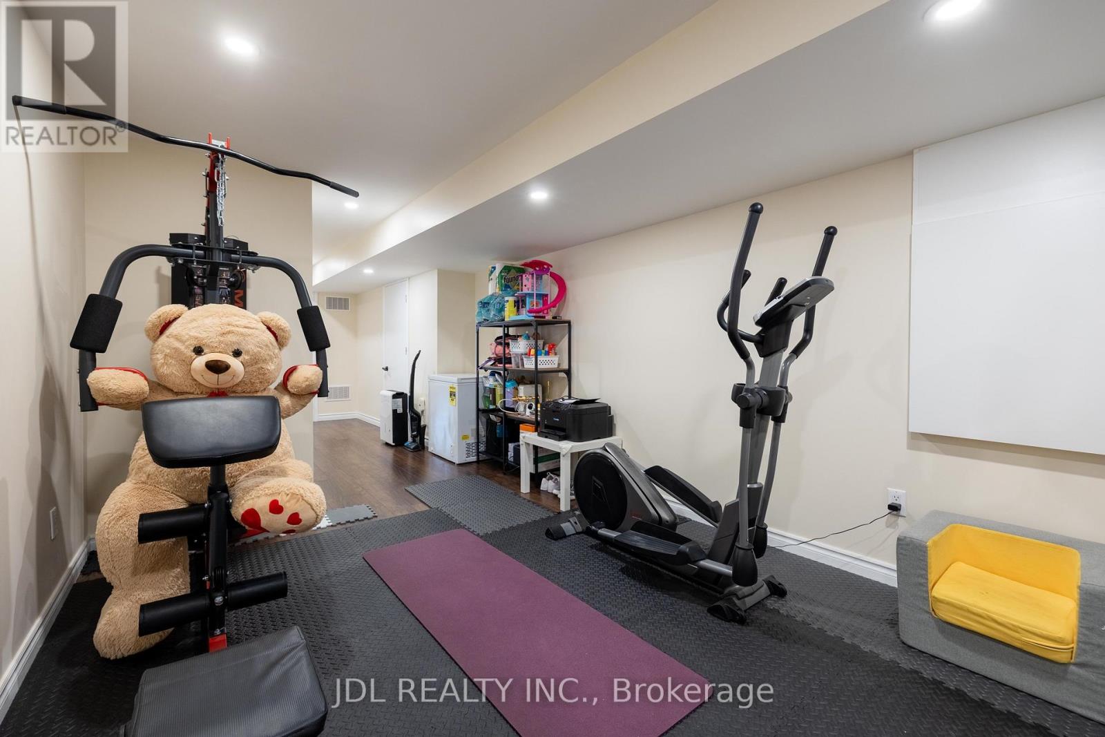 3 Mansard Drive, Richmond Hill, Ontario  L4E 0L8 - Photo 42 - N13013406