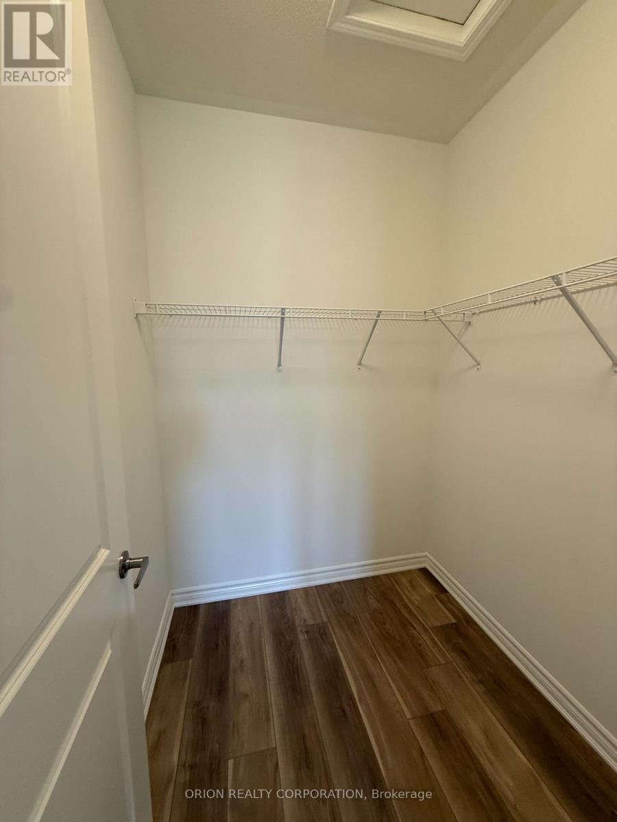 706 Sargeant Place, Innisfil, Ontario  L9S 0S9 - Photo 9 - N13013414