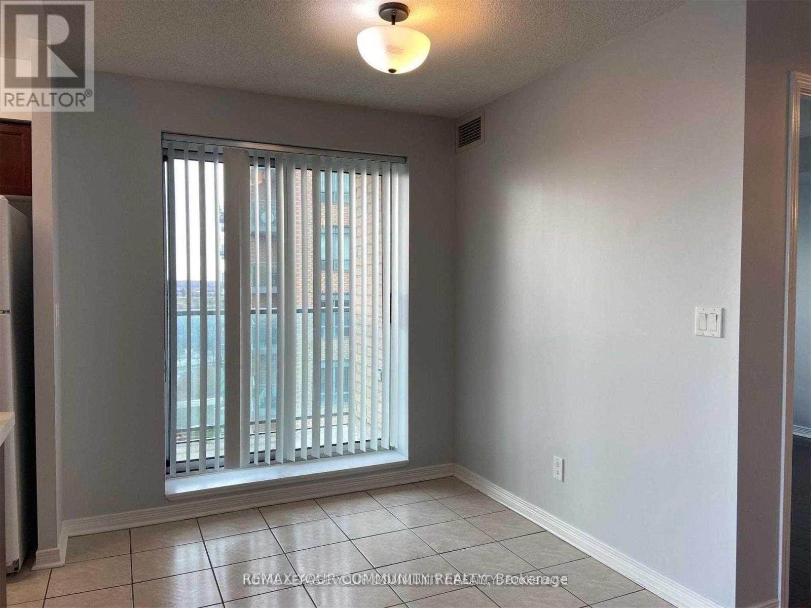 1210 - 23 Oneida Crescent, Richmond Hill, Ontario  L4B 2A0 - Photo 12 - N13013460