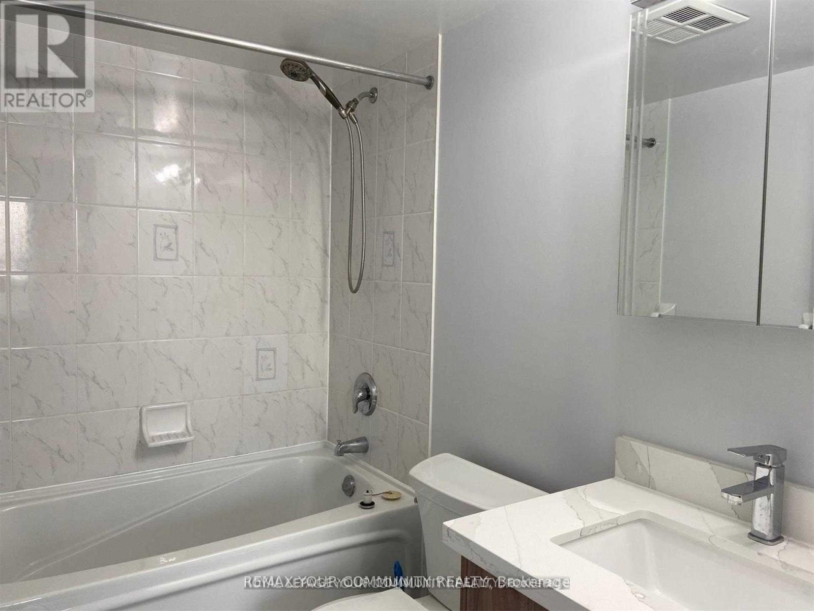 1210 - 23 Oneida Crescent, Richmond Hill, Ontario  L4B 2A0 - Photo 14 - N13013460