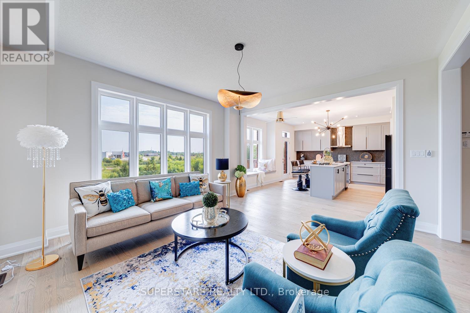 33 John Dallimore Drive, Georgina, Ontario  L4P 0S6 - Photo 9 - N13013470