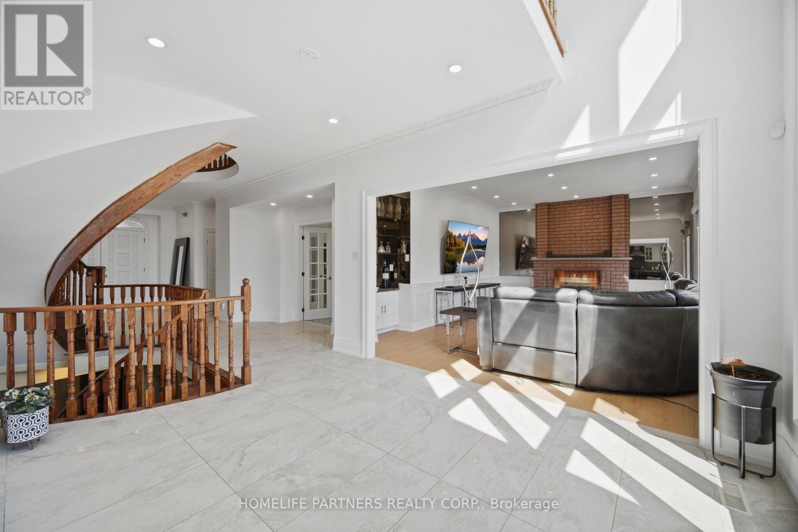 27 Marconi Avenue, Vaughan, Ontario  L4L 7A6 - Photo 28 - N13013490