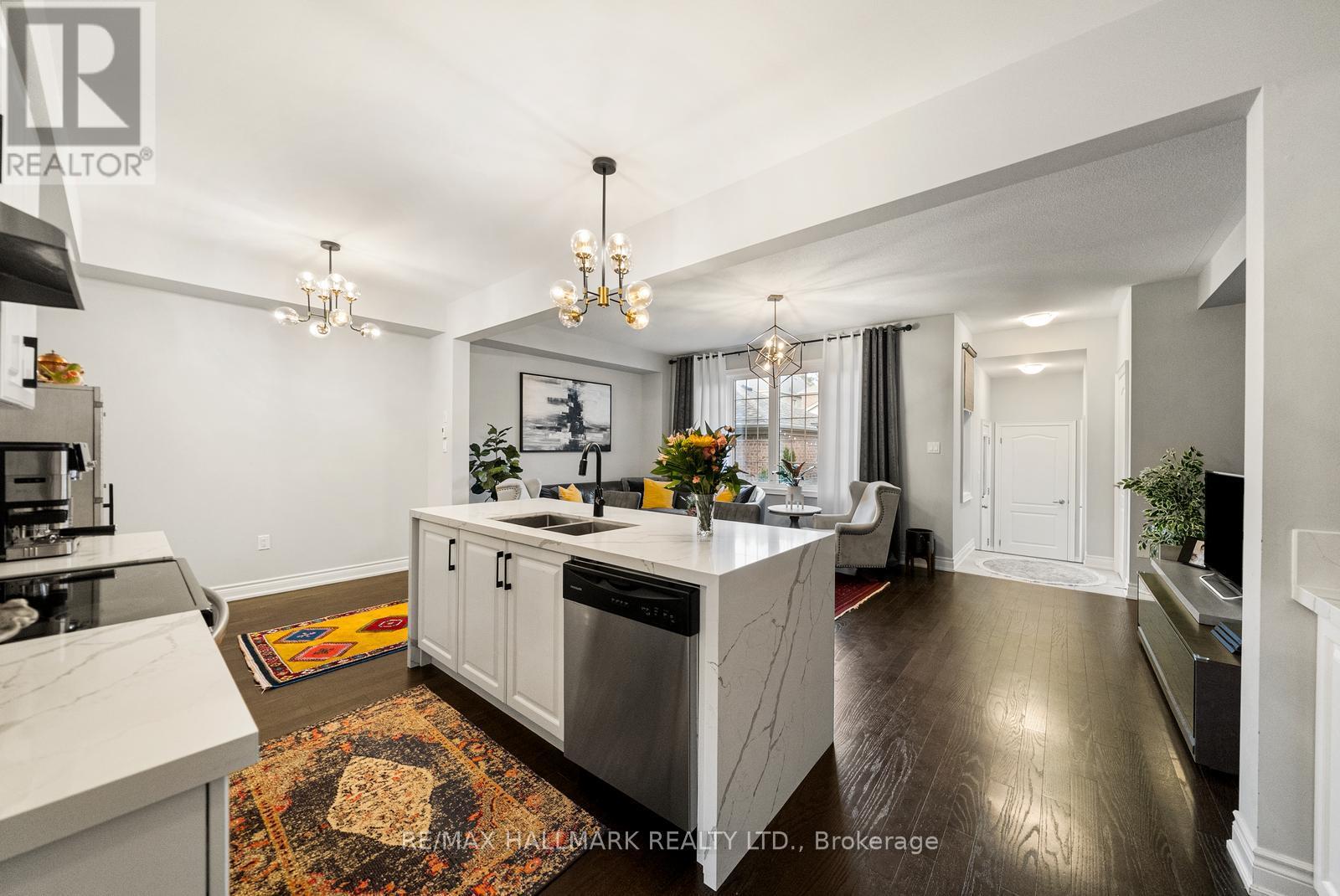 7 Carratuck Street, East Gwillimbury, Ontario  L9N 0S5 - Photo 10 - N13013492