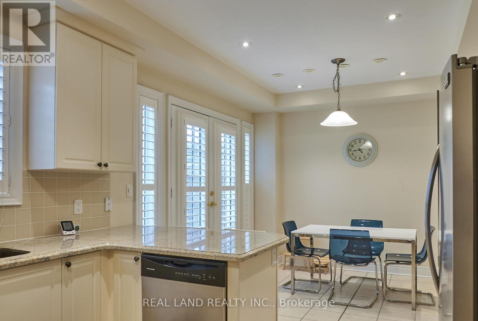 41 Lord Durham Road, Markham, Ontario  L6G 0C2 - Photo 11 - N13013494