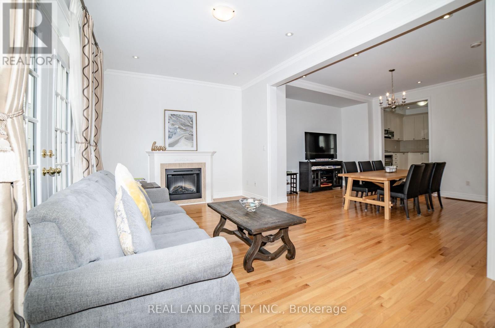 41 Lord Durham Road, Markham, Ontario  L6G 0C2 - Photo 6 - N13013494