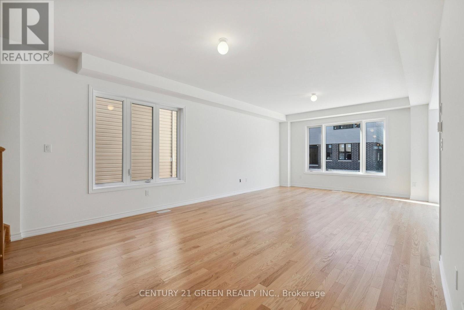 41 Durham Avenue, Barrie, Ontario  L9J 0W7 - Photo 17 - S13013402