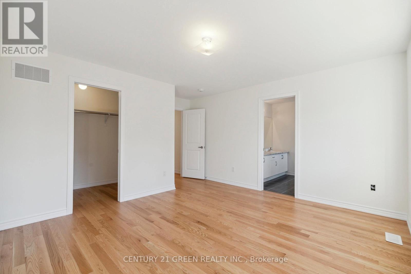 41 Durham Avenue, Barrie, Ontario  L9J 0W7 - Photo 33 - S13013402