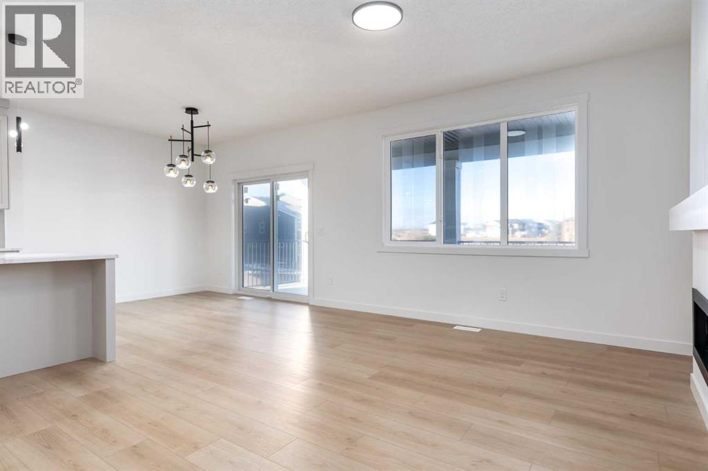 208 Monterey Bay Se, High River, Alberta  T1V 0J7 - Photo 9 - A2275431