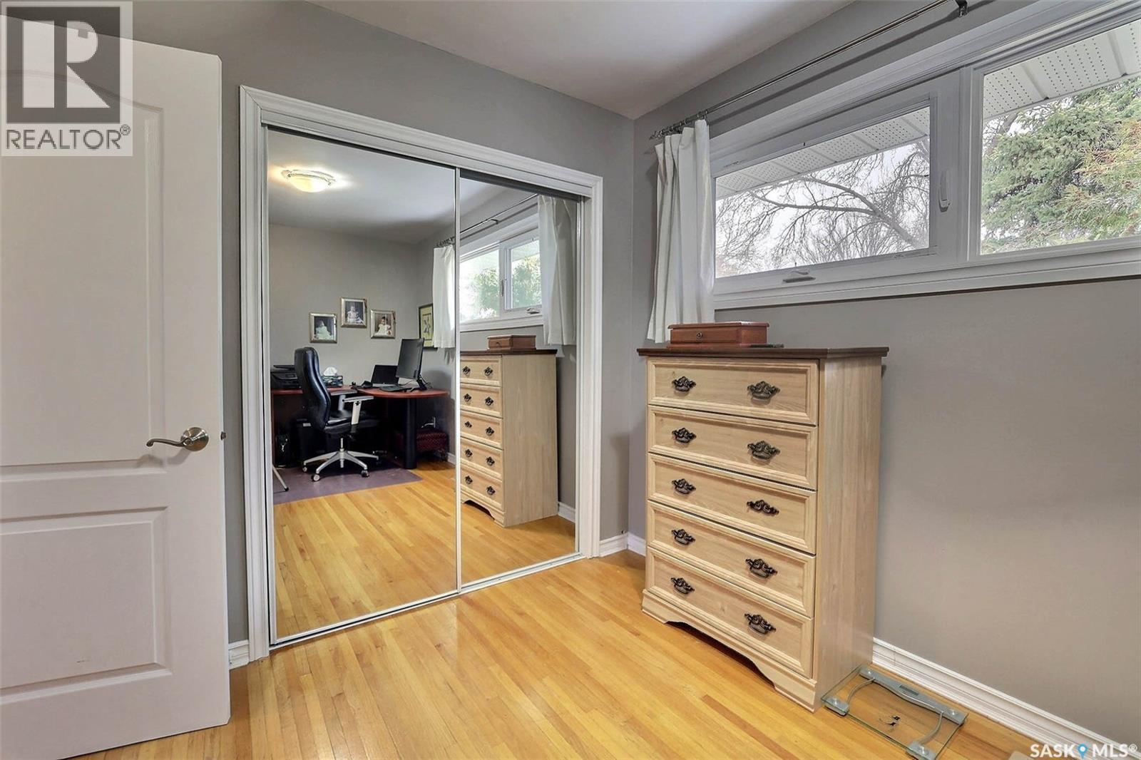 2512 Grant Road, Regina, Saskatchewan  S4S 5E6 - Photo 17 - SK033161