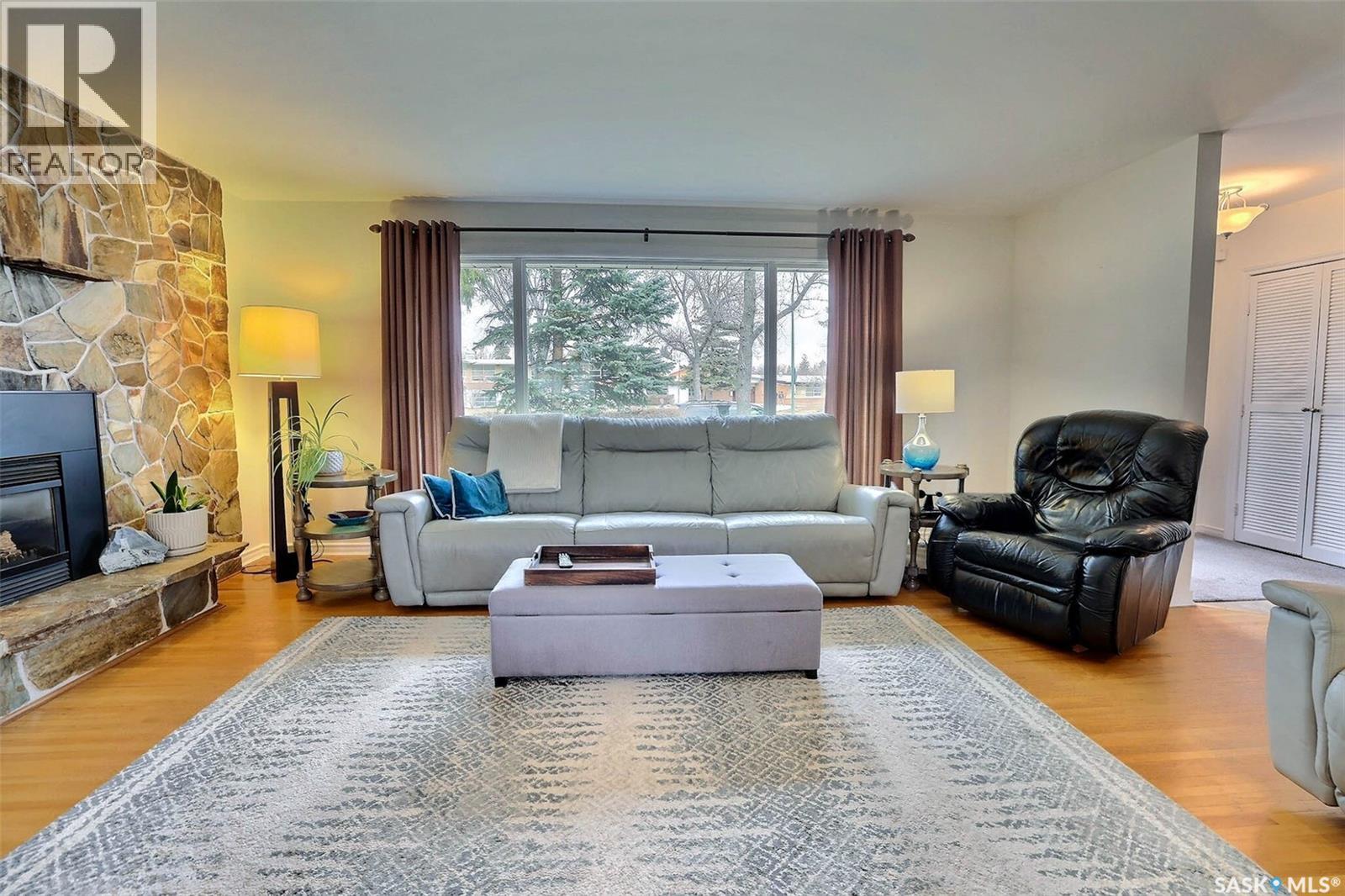 2512 Grant Road, Regina, Saskatchewan  S4S 5E6 - Photo 5 - SK033161