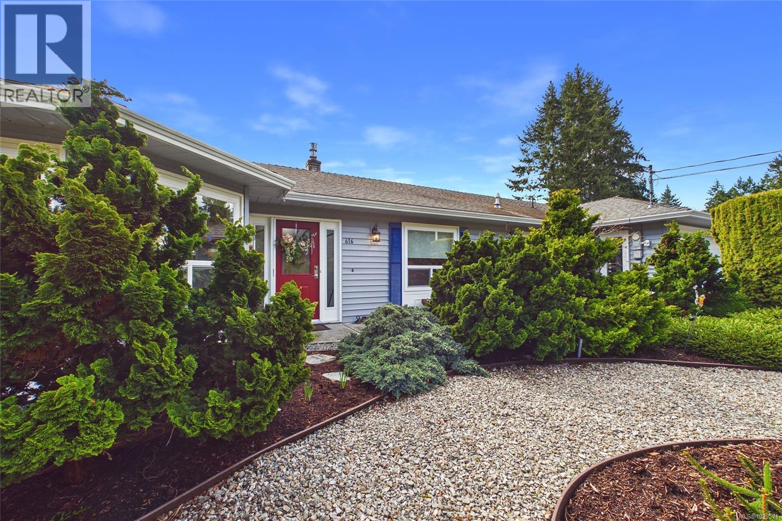 616 Tyee Cres, Qualicum Beach, British Columbia  V9K 1B1 - Photo 34 - 1029511