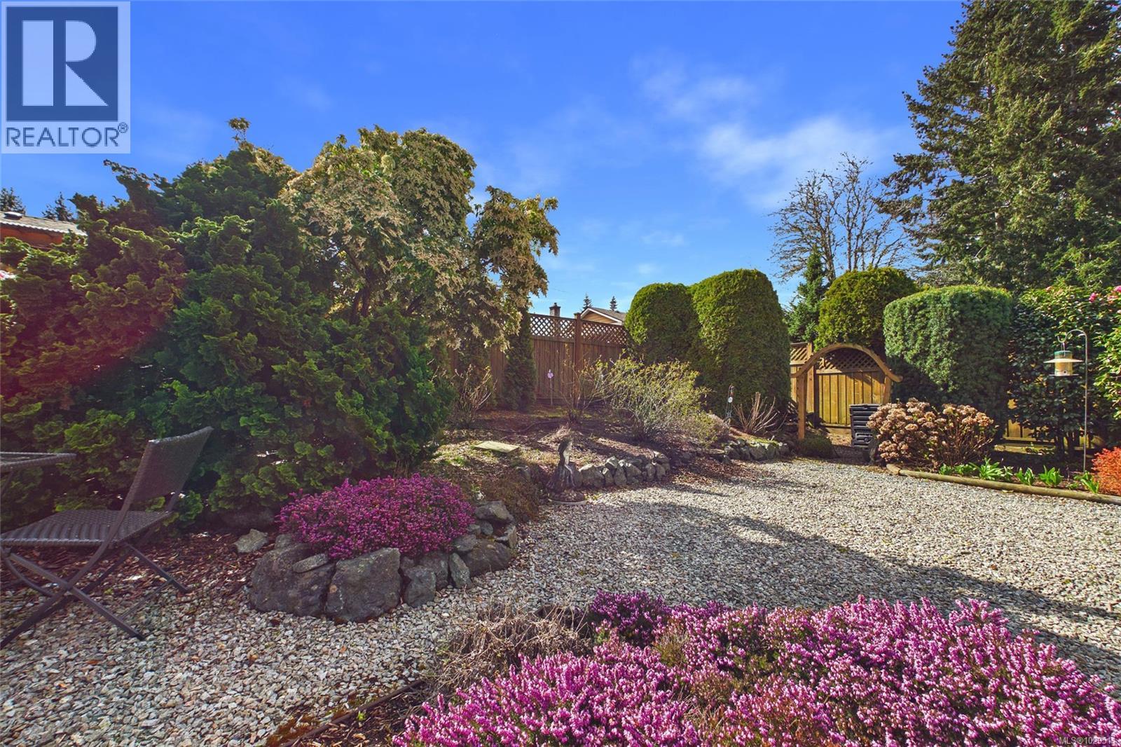 616 Tyee Cres, Qualicum Beach, British Columbia  V9K 1B1 - Photo 18 - 1029511