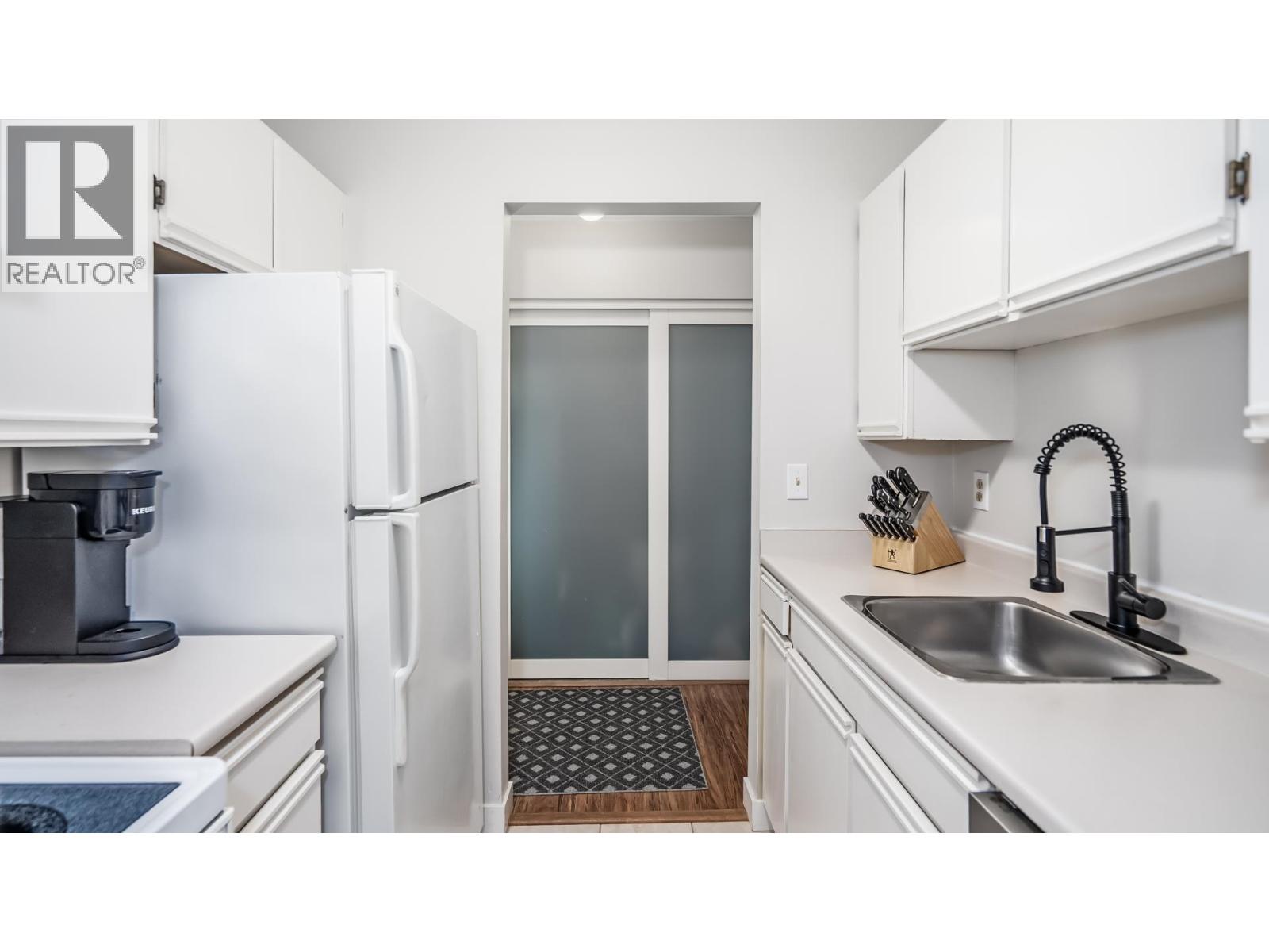 305 975 W 13th Avenue, Vancouver, British Columbia  V5Z 1P4 - Photo 10 - R3108348