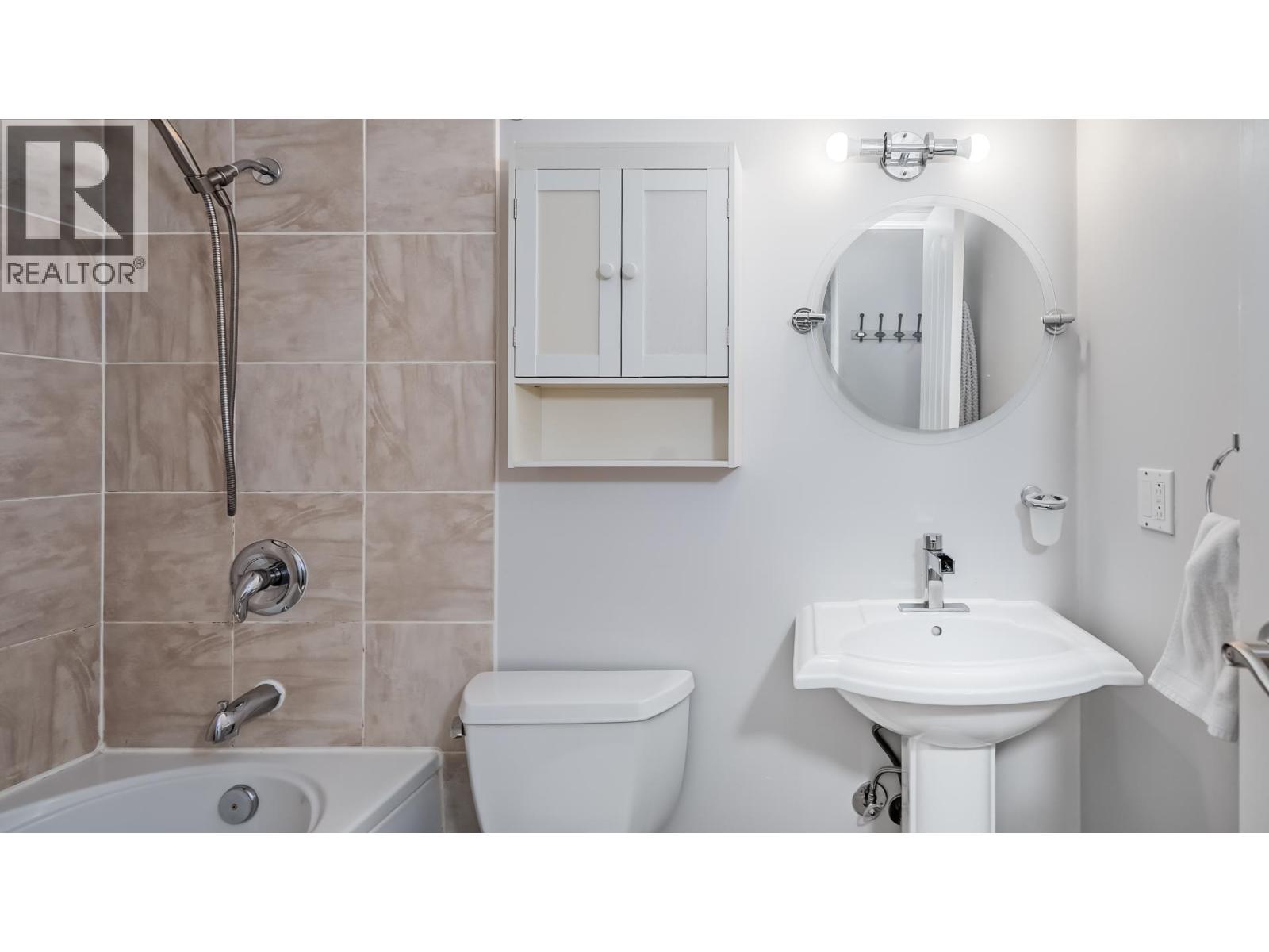 305 975 W 13th Avenue, Vancouver, British Columbia  V5Z 1P4 - Photo 13 - R3108348