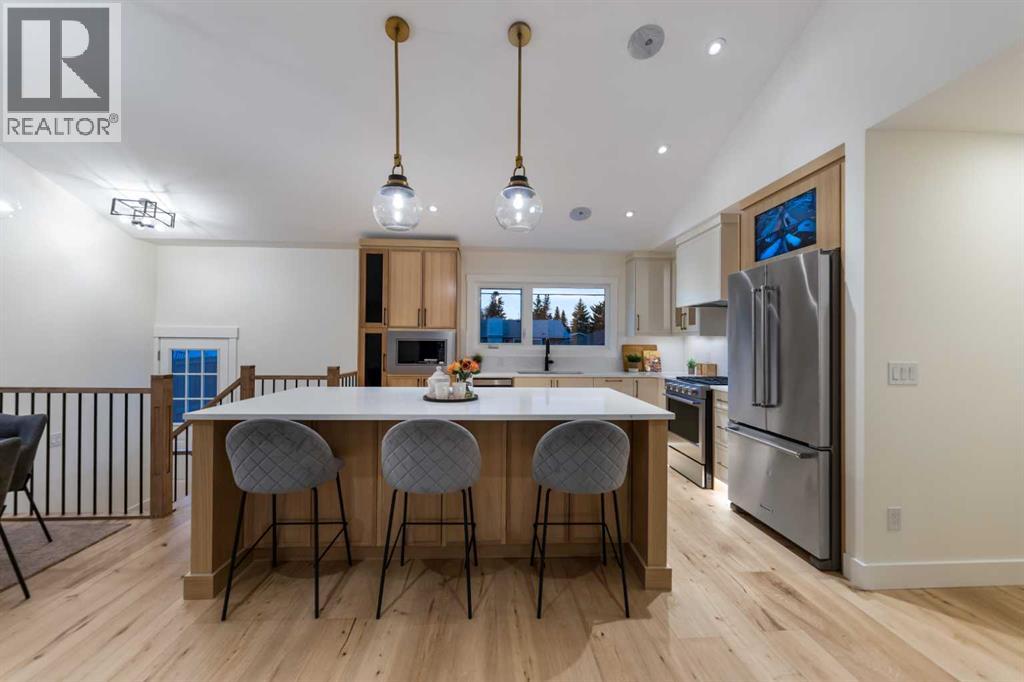 1024 Lake Christina Way Se, Calgary, Alberta  T2J 2R3 - Photo 11 - A2300671