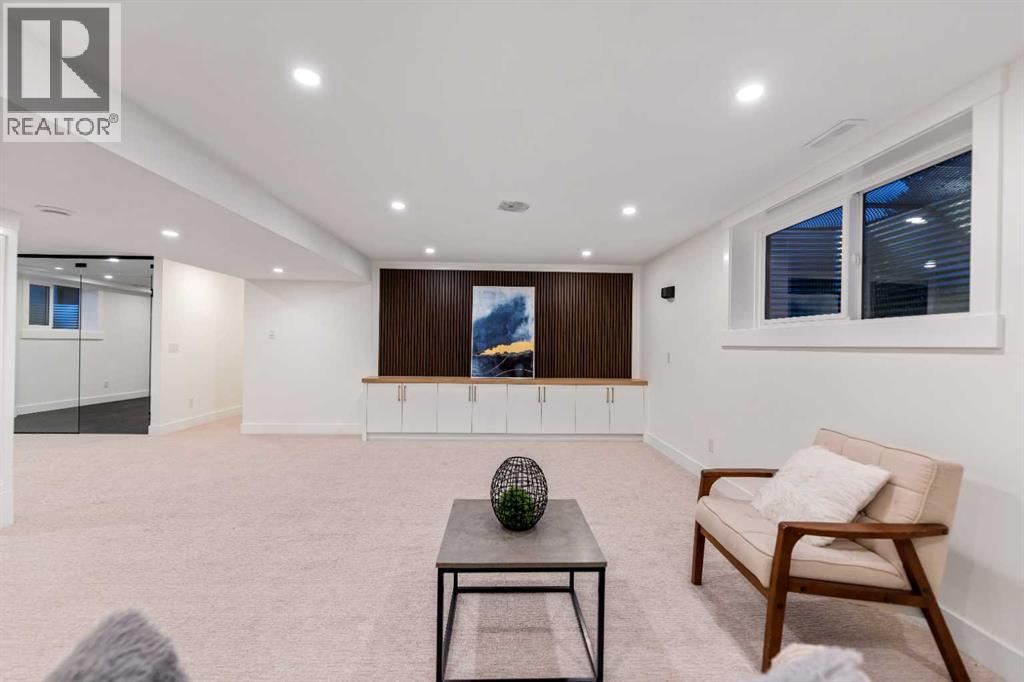 1024 Lake Christina Way Se, Calgary, Alberta  T2J 2R3 - Photo 32 - A2300671