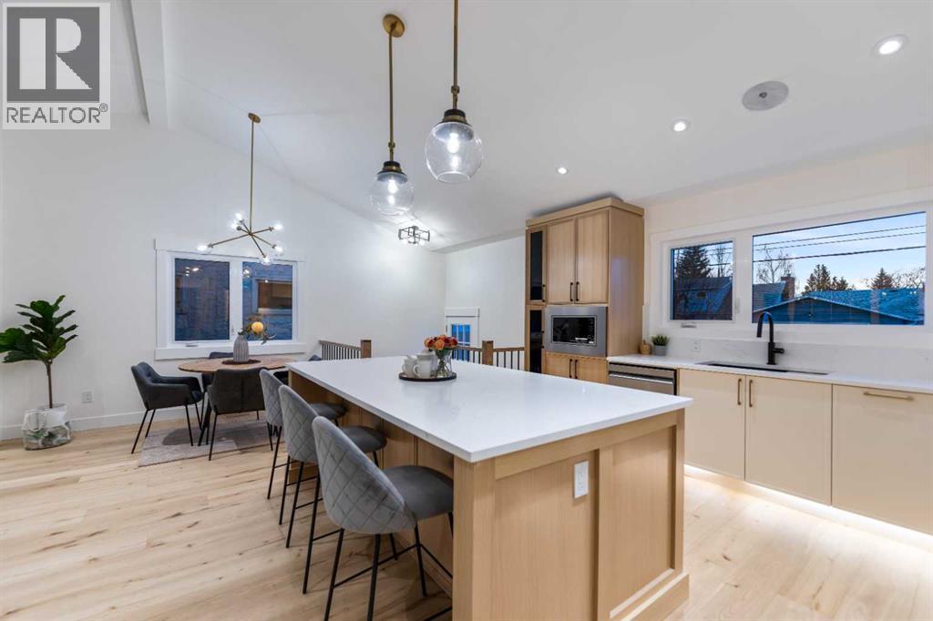 1024 Lake Christina Way Se, Calgary, Alberta  T2J 2R3 - Photo 13 - A2300671