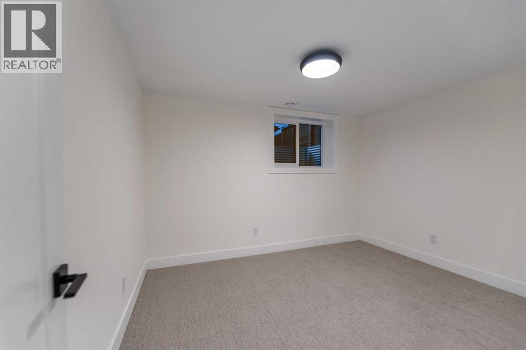 1024 Lake Christina Way Se, Calgary, Alberta  T2J 2R3 - Photo 37 - A2300671