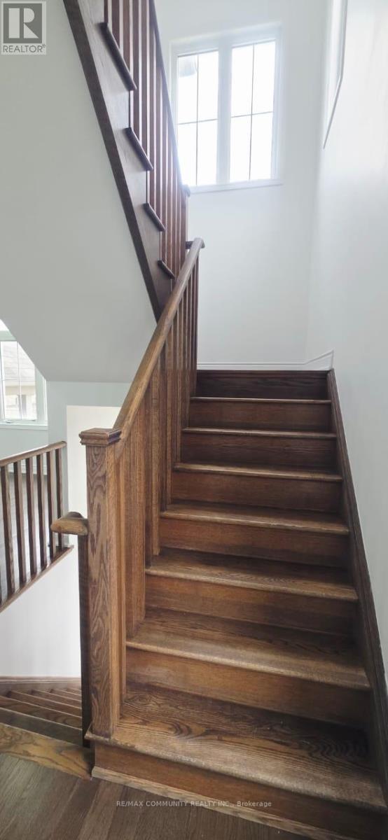 Upper - 50 Rockman Crescent, Brampton, Ontario  L7A 4B4 - Photo 15 - W13013420