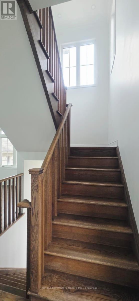 Upper - 50 Rockman Crescent, Brampton, Ontario  L7A 4B4 - Photo 16 - W13013420