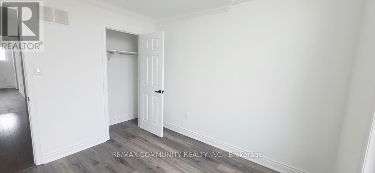 Upper - 50 Rockman Crescent, Brampton, Ontario  L7A 4B4 - Photo 26 - W13013420