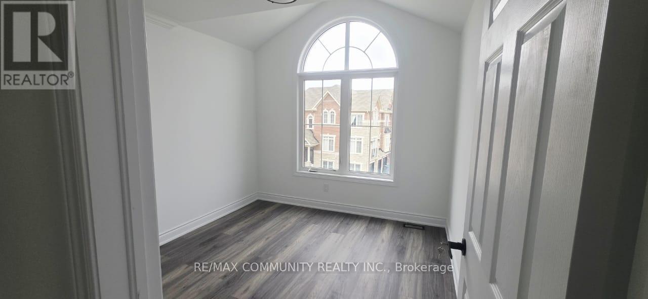 Upper - 50 Rockman Crescent, Brampton, Ontario  L7A 4B4 - Photo 33 - W13013420