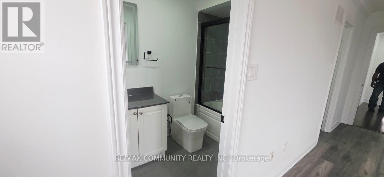 Upper - 50 Rockman Crescent, Brampton, Ontario  L7A 4B4 - Photo 38 - W13013420