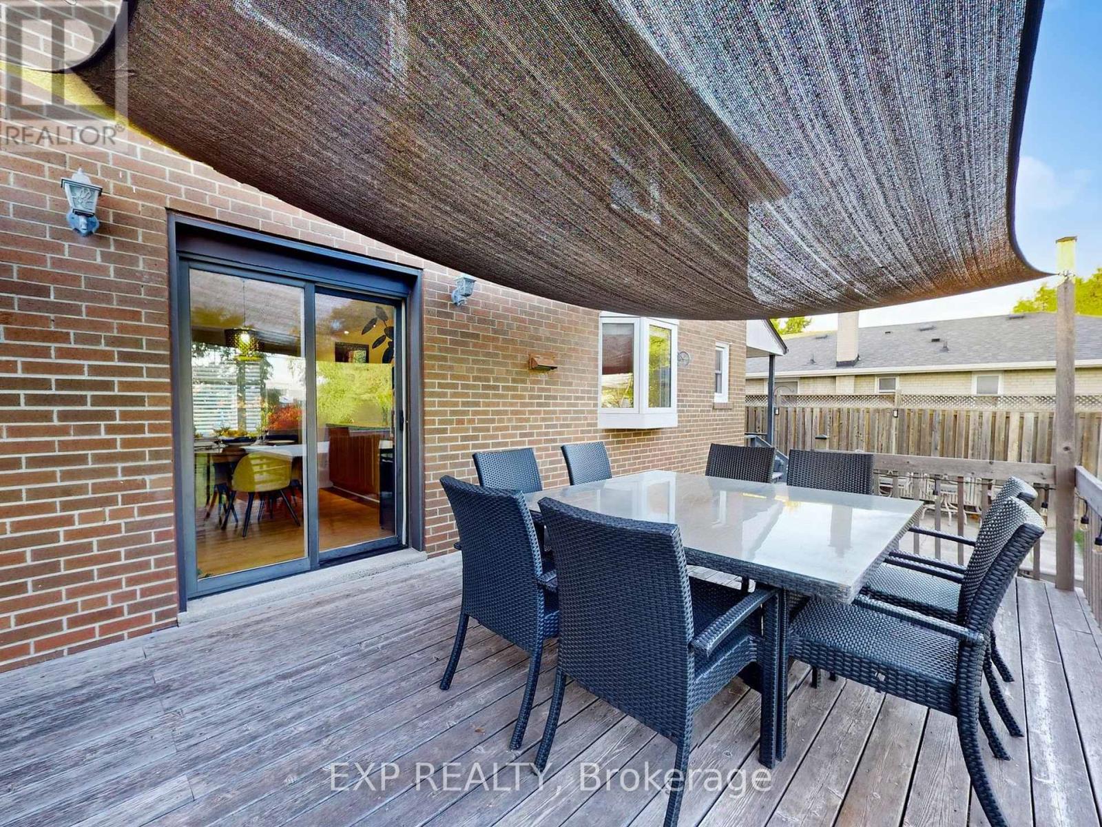 22 Chestnut Avenue, Brampton, Ontario  L6X 2A5 - Photo 47 - W13013440