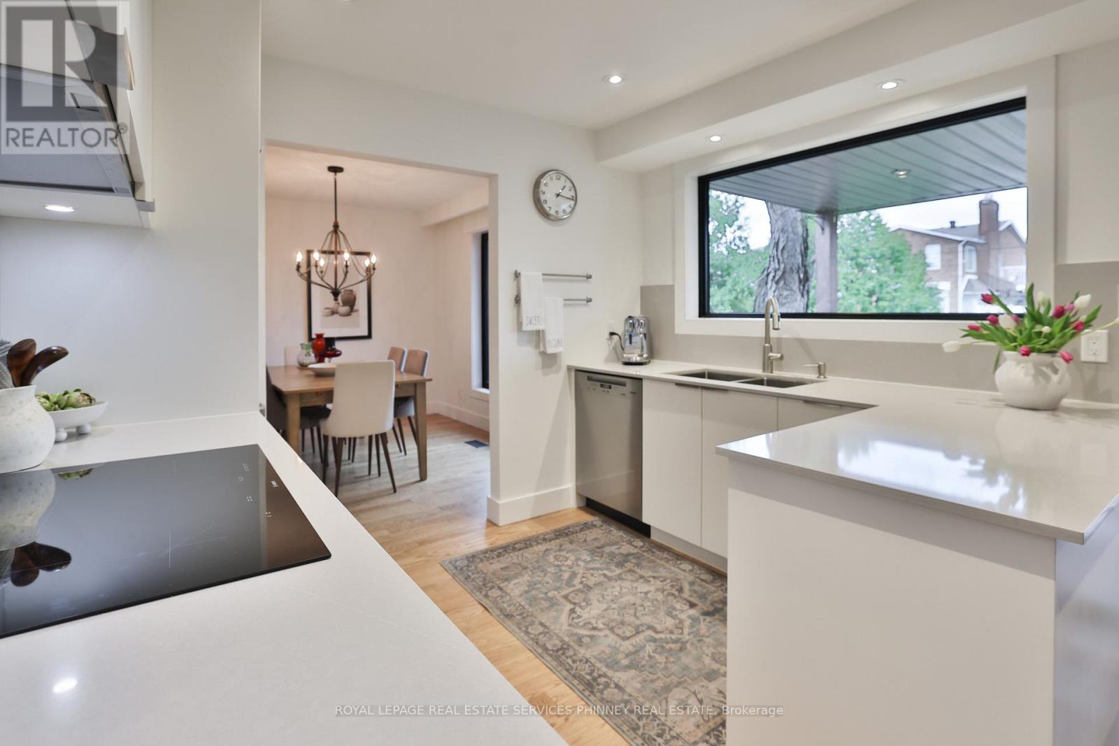 3 Shaver Avenue S, Toronto, Ontario  M9B 3S7 - Photo 13 - W13013450