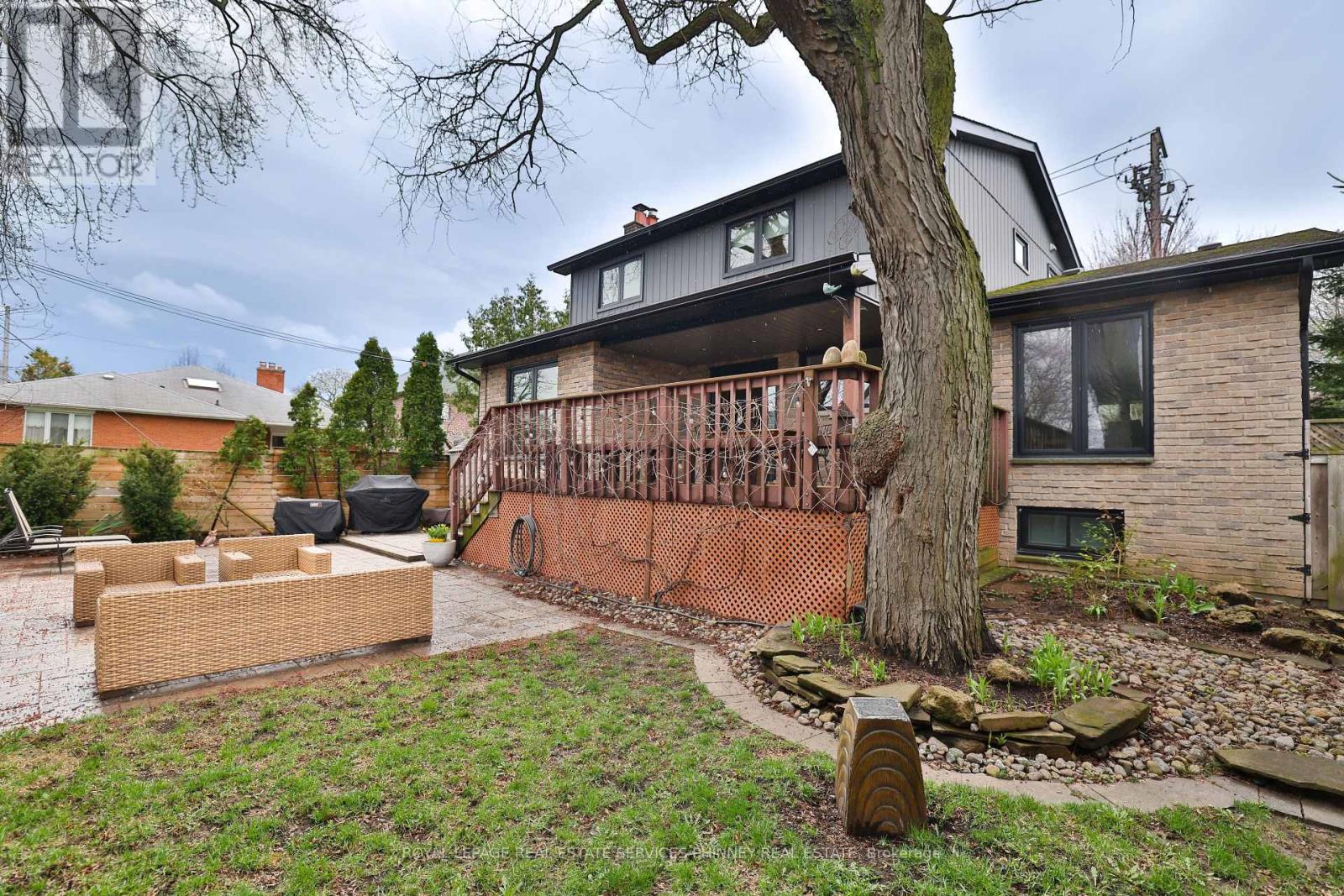 3 Shaver Avenue S, Toronto, Ontario  M9B 3S7 - Photo 47 - W13013450